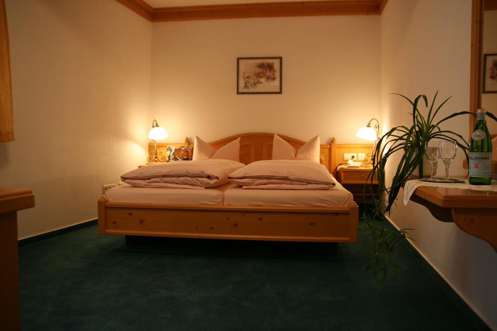 Schlosshotel Eisenach Ruang foto