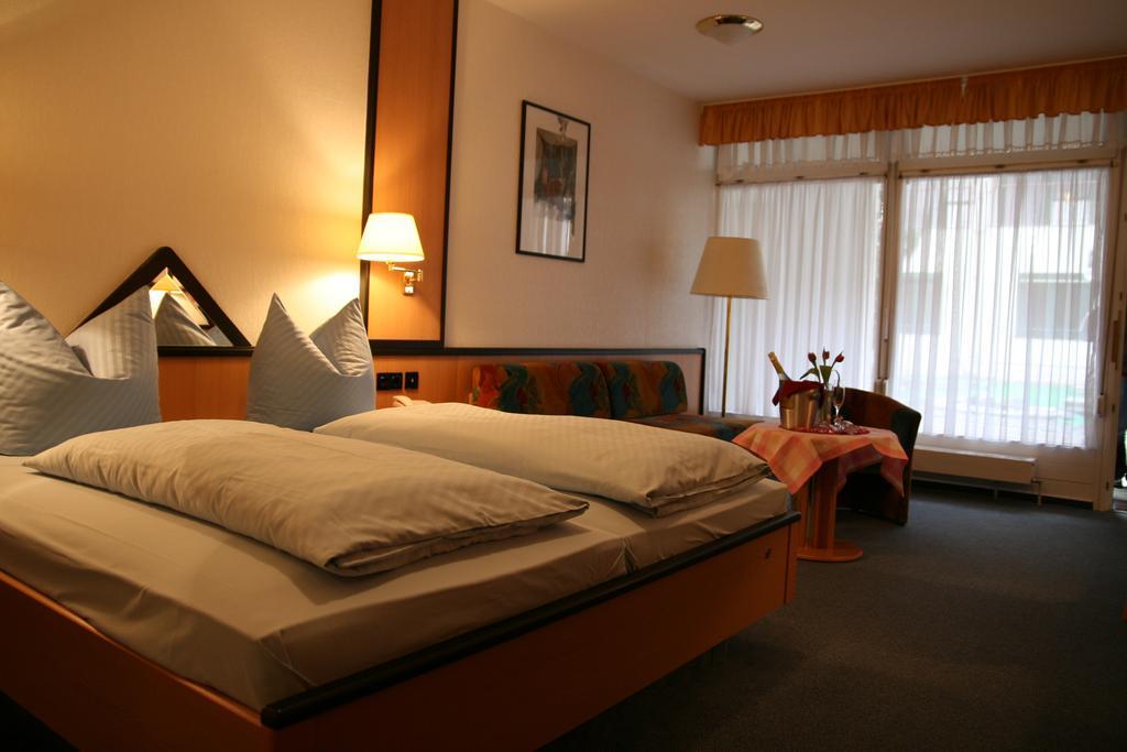 Schlosshotel Eisenach Ruang foto